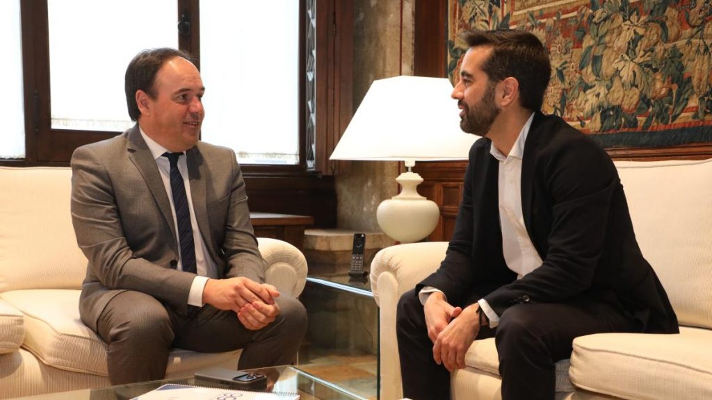 El presidente de la Generalitat insta al PP a que las víctimas acudan ya a la comisión de la dana