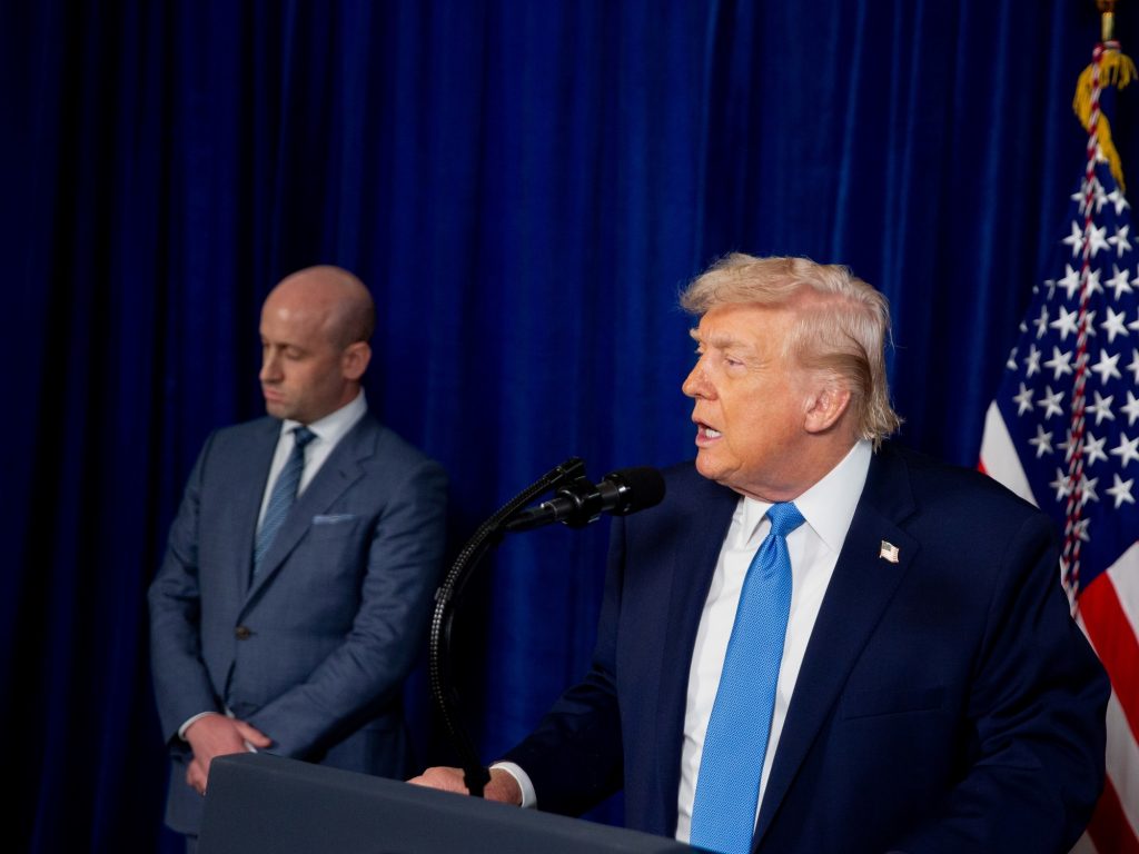 En EE.UU. cuestionan la legalidad de la ofensiva y advierten sobre los aviones con el petróleo En EE.UU. cuestionan la legalidad de la ofensiva y advierten sobre los aviones con el petróleo