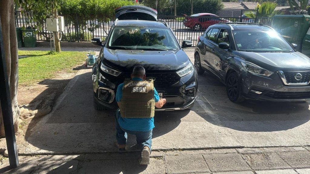 En menos de 24 horas: Carabineros SEBV Atacama recuperó tres vehículos robados en la región Metropolitana