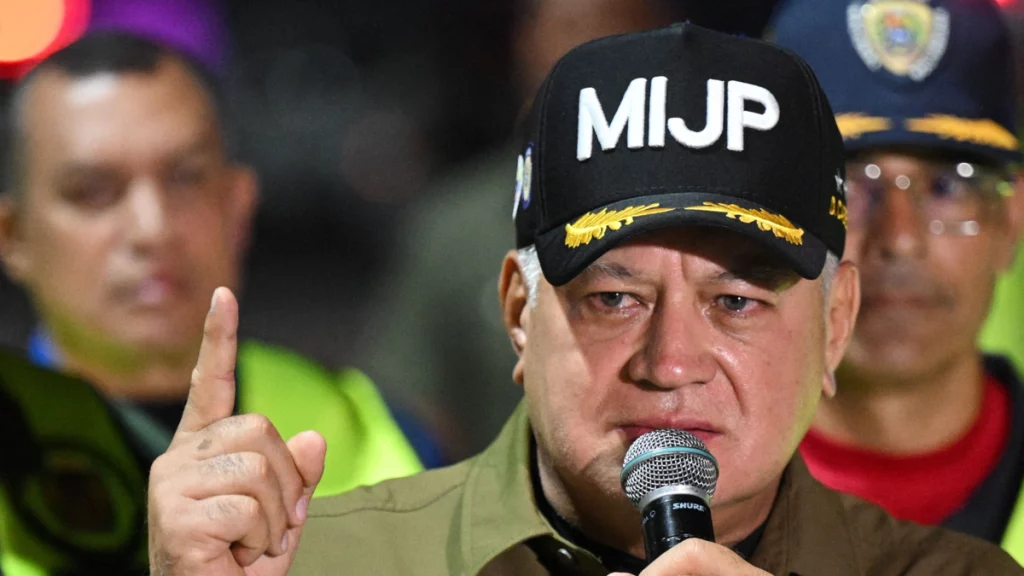 Estados Unidos ha estado en contacto con Diosdado Cabello antes y después de la captura de Nicolás Maduro en Venezuela, afirma Reuters