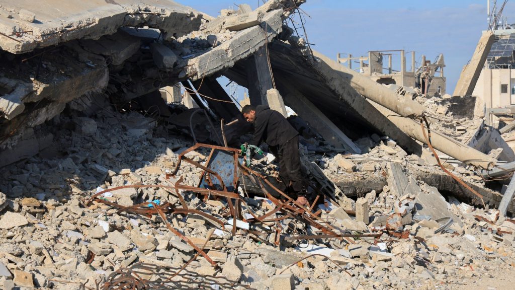 Estados Unidos sanciona a seis grupos de ayuda palestinos a los que acusa de tener vínculos con las Brigadas Qassam Estados Unidos sanciona a seis grupos de ayuda palestinos a los que acusa de tener vínculos con las Brigadas Qassam