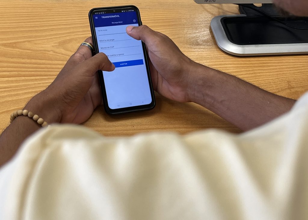 Etecsa habilita roaming internacional que permitirá usar líneas móviles cubanas en el extranjero