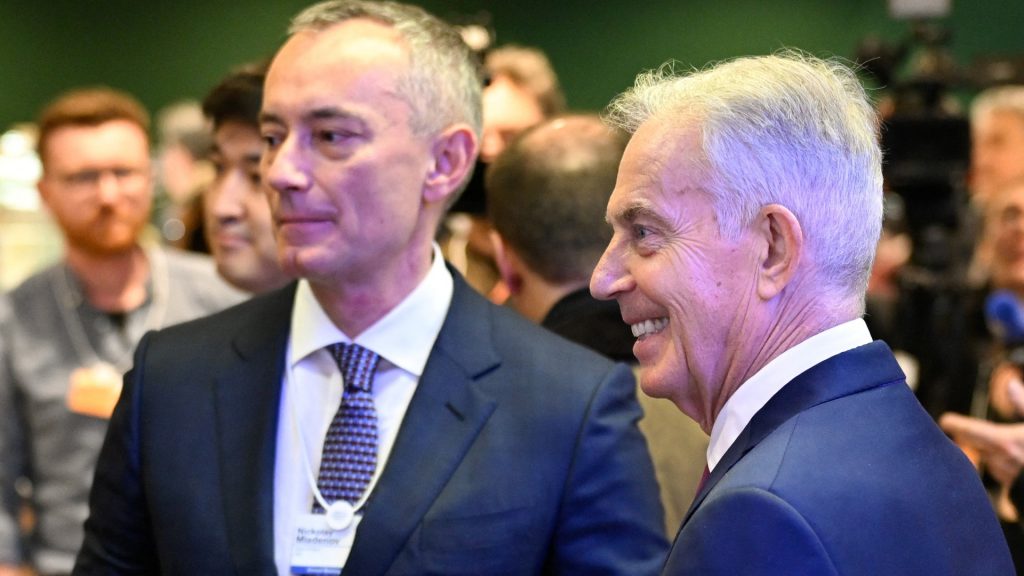 Exclusiva: La reunión de Blair con el comité de Gaza enfatiza ningún papel en la política y el desarme