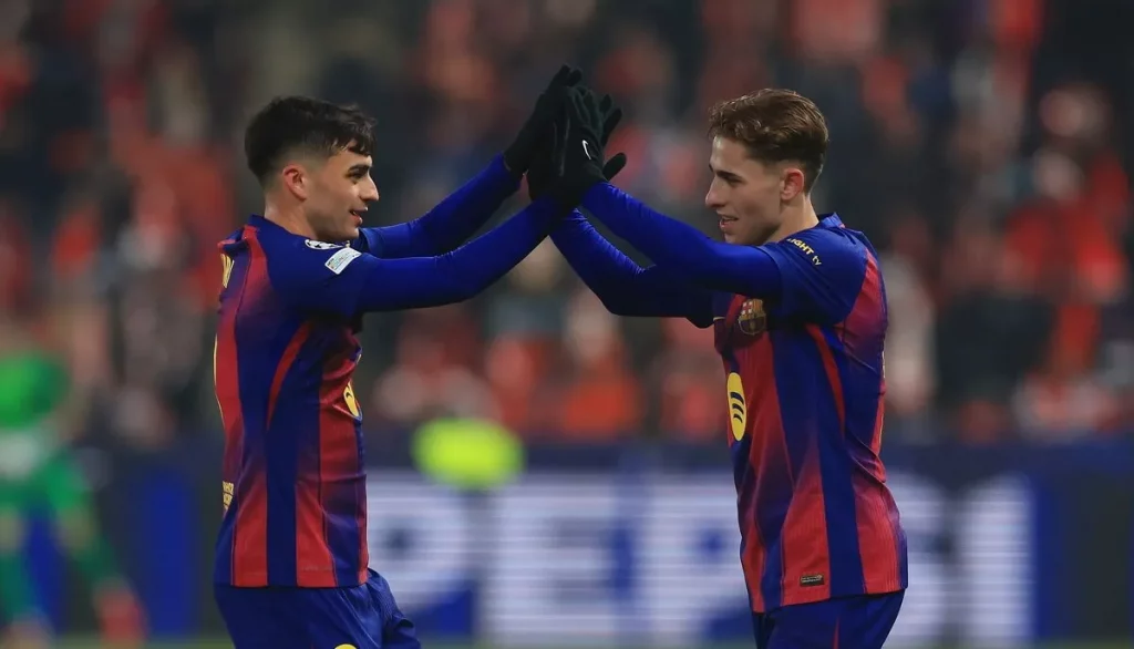 FC Barcelona vence 4-2 al Slavia de Praga y tiene en sus manos el boleto directo a los octavos de la Champions League FC Barcelona vence 4-2 al Slavia de Praga y tiene en sus manos el boleto directo a los octavos de la Champions League