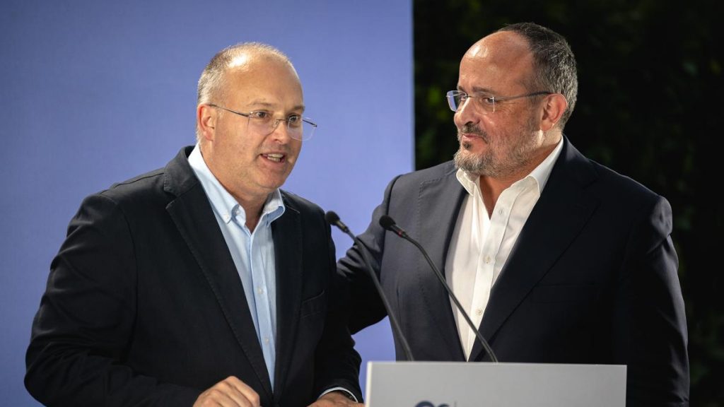 Feijóo restituye a Alejandro Fernández y confía en su perfil duro para frenar a Vox