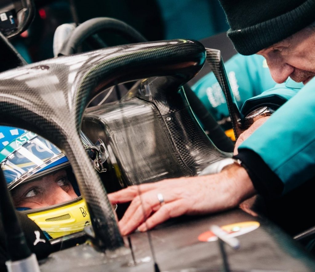 Fernando Alonso cierra el Barcelona Shakedown al volante de su nuevo AMR26