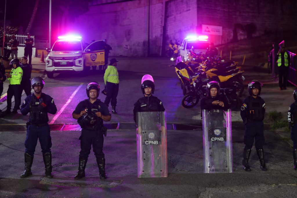 Foro Penal cerró la semana confirmando 143 excarcelaciones de presos políticos