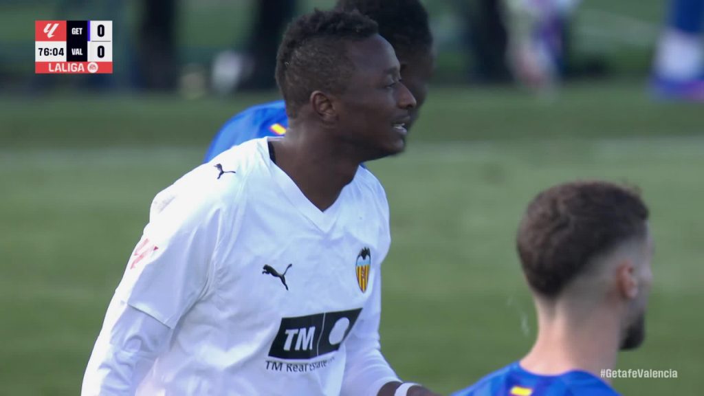 Gayá rescata al Valencia de los escombros