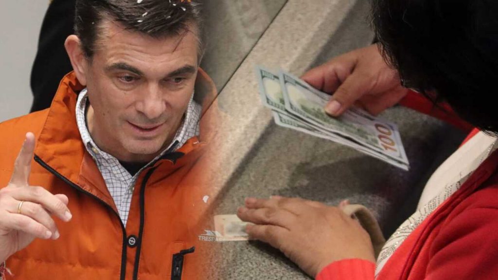 Gobierno anuncia devolución de ahorros en dólares a familias que tienen hasta $us 1.000