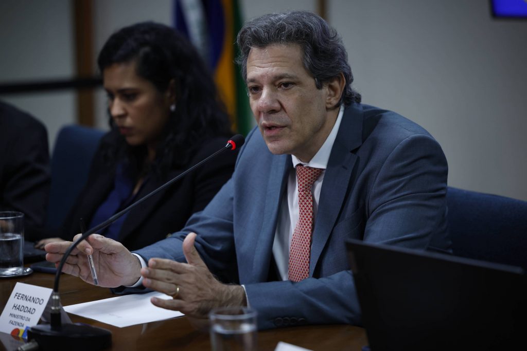 Haddad: No hay nuestros planes para ser candidato en 2026 - 15/01/2026 - Economía