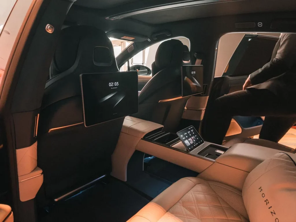 He probado el entretenimiento inteligente de Dolby dentro de coches de lujo y es impresionante He probado el entretenimiento inteligente de Dolby dentro de coches de lujo y es impresionante