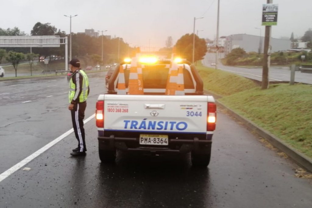 Horarios del Pico y placa en Quito este viernes 23 de enero de 2026 Horarios del Pico y placa en Quito este viernes 23 de enero de 2026