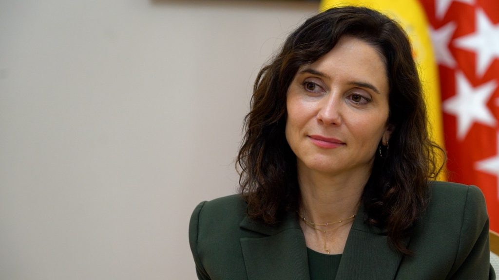 Isabel Díaz Ayuso: "Óscar Puente debe dimitir. La España desatrada la provocación la corrupción y la falta de inversión de Sánchez" Isabel Díaz Ayuso: "Óscar Puente debe dimitir. La España desatrada la provocación la corrupción y la falta de inversión de Sánchez"