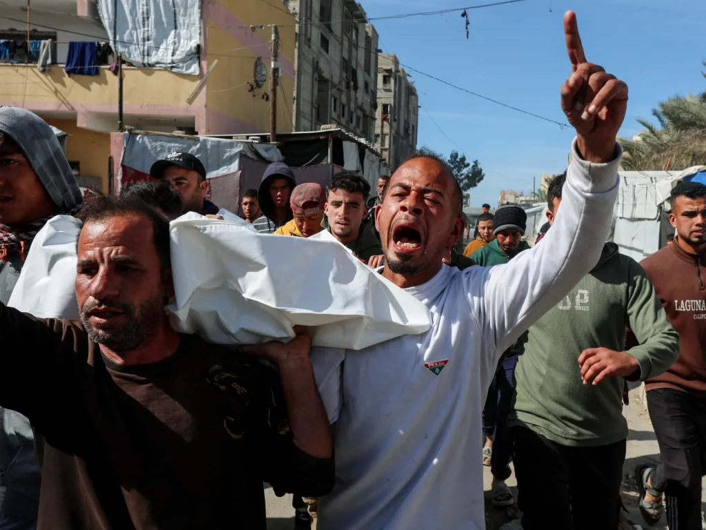 Israel entrega 15 cuerpos de palestinos en la última etapa del intercambio de cautivos | Noticias de Gaza