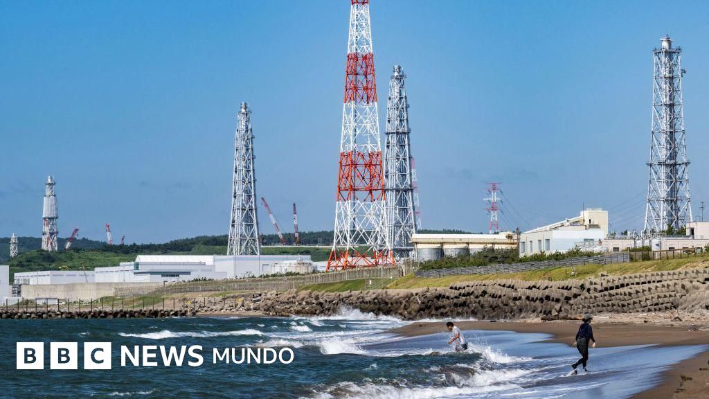 Japón reinicia la planta nuclear más grande del mundo bajo la sombra del desastre de Fukushima. Japón reinicia la planta nuclear más grande del mundo bajo la sombra del desastre de Fukushima.