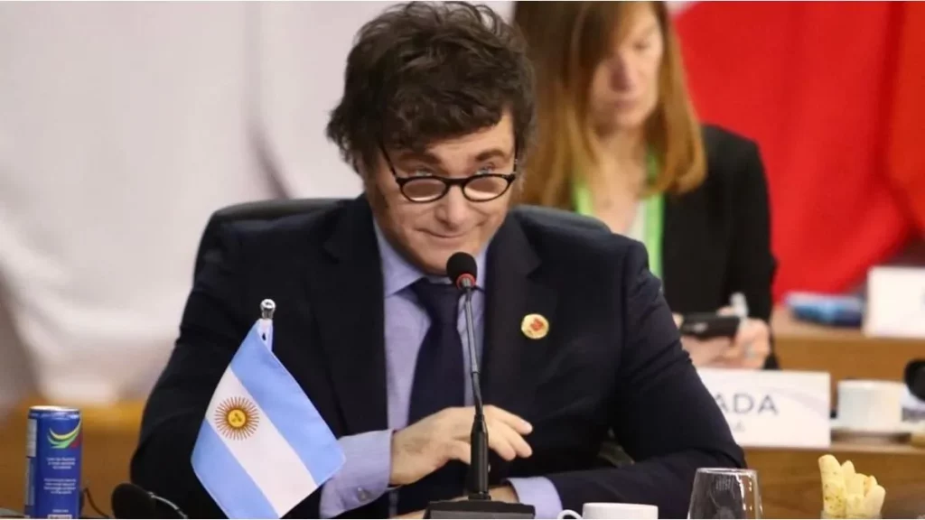 Javier Milei avanza en el armado de un bloque regional de 10 países para plantarse frente al socialismo