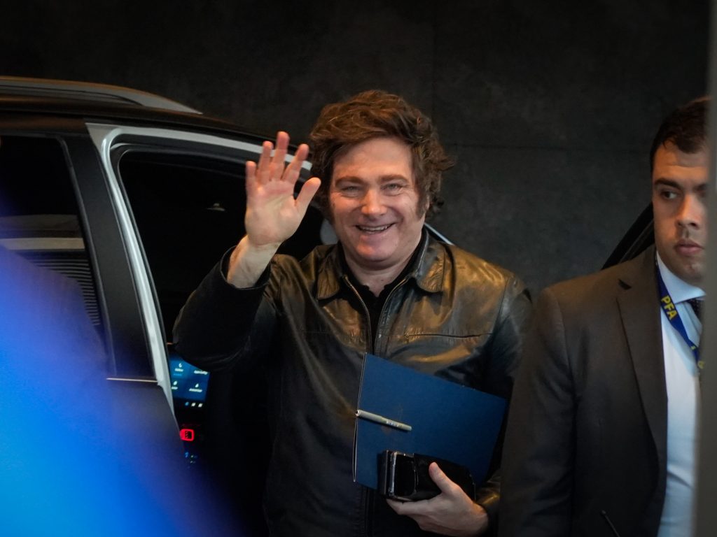 Javier Milei y sus medidas, EN VIVO: el Presidente va al Festival de Jesús María antes de su viaje a Paraguay