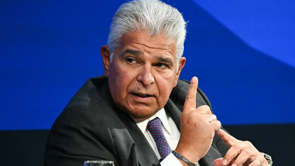 José Raúl Mulino exalta el papel de su país en la economía global / Ricardo Ávila