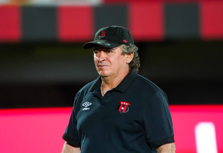 Joseph Joseph no le hizo caso a recomendación de Óscar Ramírez Joseph Joseph no le hizo caso a recomendación de Óscar Ramírez