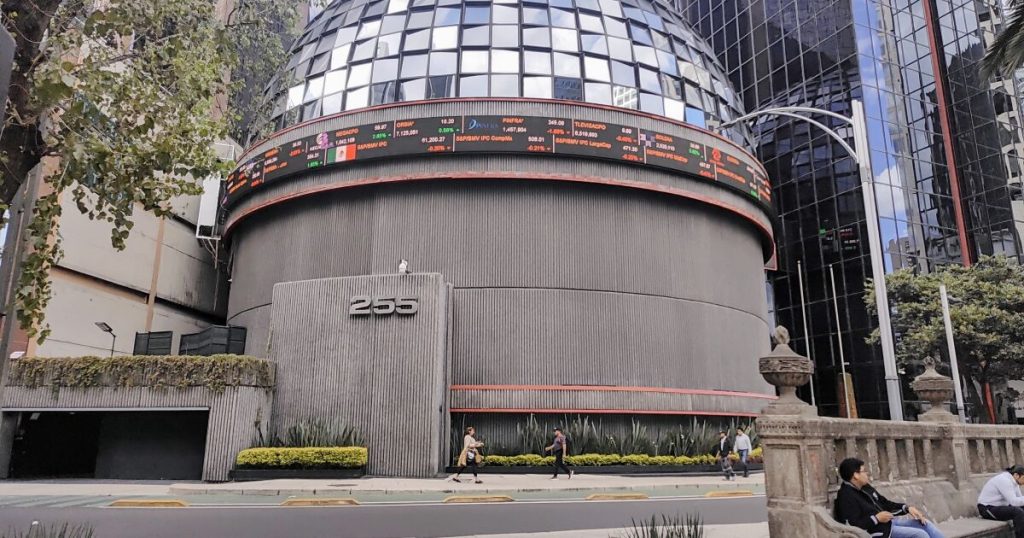 La Bolsa Mexicana de Valores acumula un rendimiento de 6.8% en 2026 y apunta a un máximo histórico