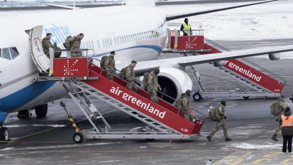 La OTAN reforzará el sistema de seguridad en Groenlandia y el Ártico La OTAN reforzará el sistema de seguridad en Groenlandia y el Ártico