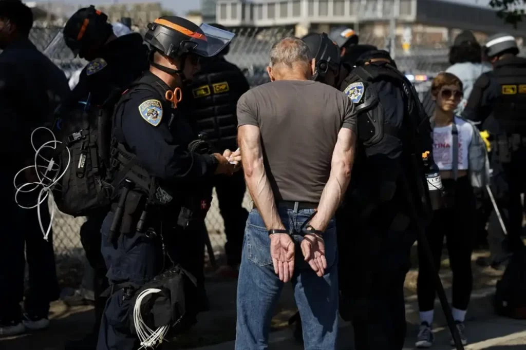 La UE detiene a 1.000 migrantes, incluidos Ecuador y México, en operación en Minnesota