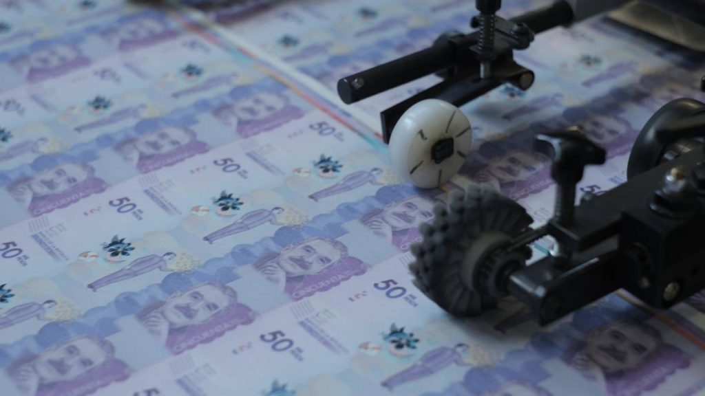 La batería de decretos, impuestos y deuda con la que el Gobierno intenta salvar el 2026