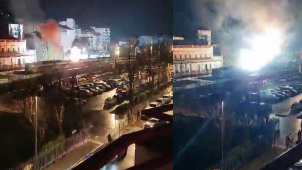 La caída de la catenaria contra un tren vacío provoca un incendio y deja la estación de Tortosa sin servicio.