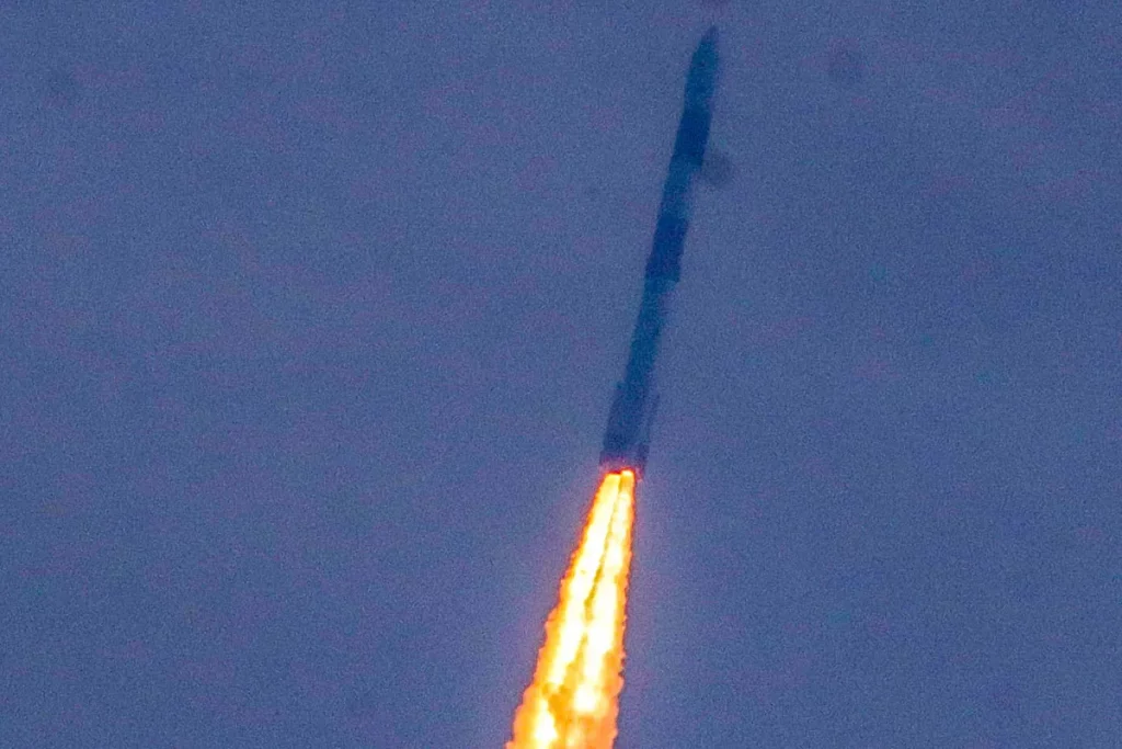 La empresa Orbital Paradigm consigue probar la primera cápsula espacial española pero el fallo del cohete indio que la lanzó arruinó los experimentos.