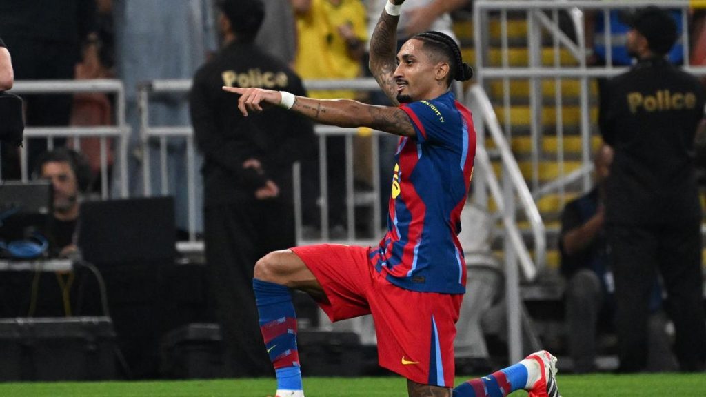 La esencia viaja en frascos misteriosos.