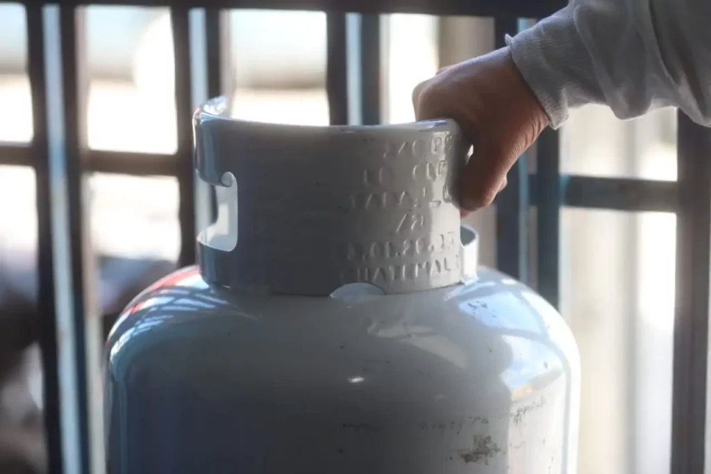 La inflación se mantendrá controlada en el 2025, pero se prevé alza de precios para este año ¿Qué factores influirán?