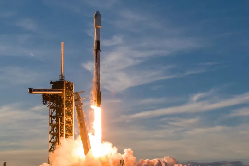 La maldición espacial de España: la pérdida del segundo SpainSat NG lastrará tres años las comunicaciones de Defensa tras mes y medio intentando salvarlo