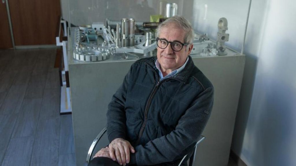 La suma de esfuerzos multiplica resultados.