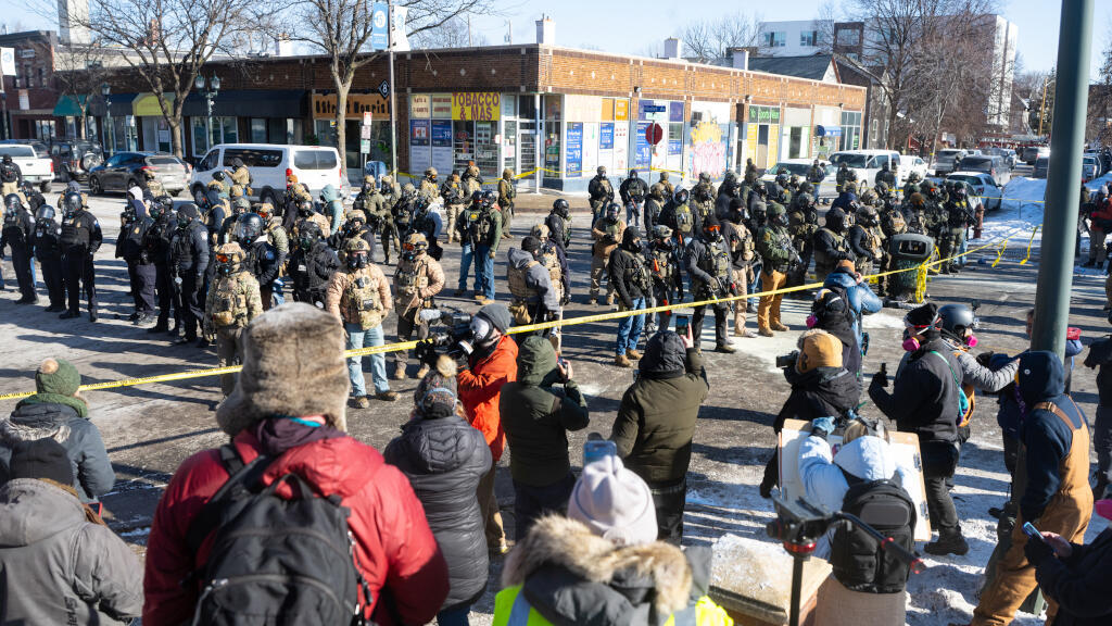 La tensión se eleva en Minneapolis tras otra muerte a manos de agentes federales La tensión se eleva en Minneapolis tras otra muerte a manos de agentes federales
