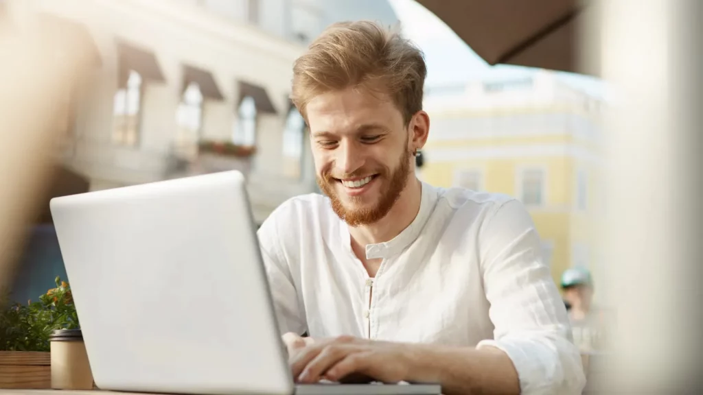 Las tarifas de fibra más baratas del mercado tras las últimas subidas de precio. Las tarifas de fibra más baratas del mercado tras las últimas subidas de precio.