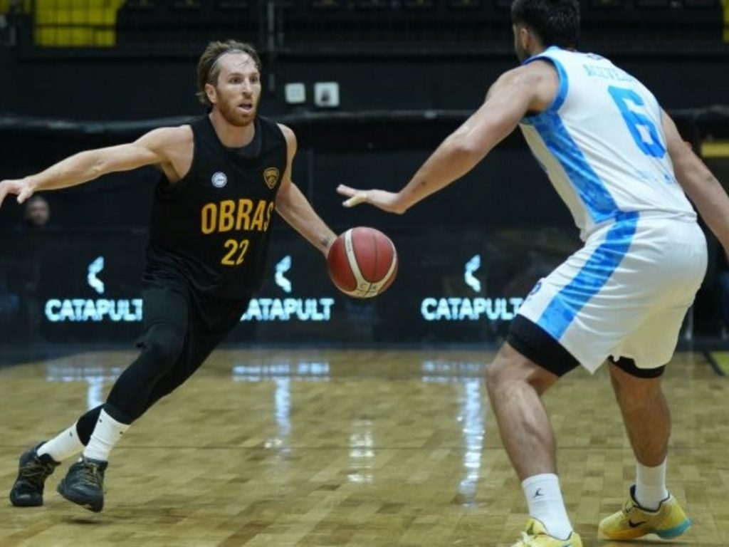 Liga Nacional: Obras ganó y llegó al segundo puesto :: Olé Liga Nacional: Obras ganó y llegó al segundo puesto :: Olé