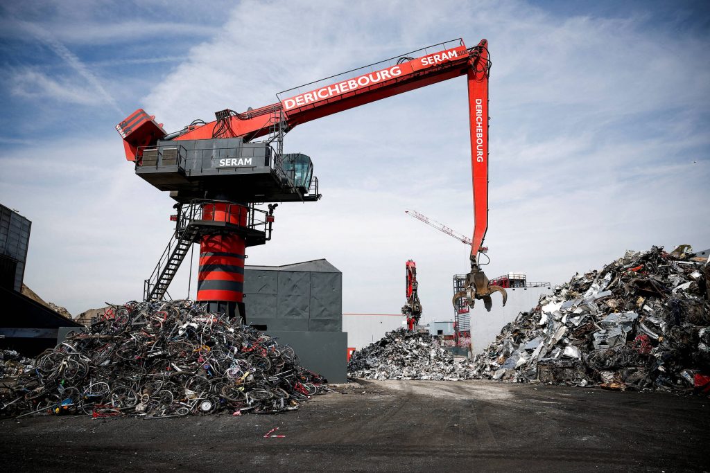 Los chinos usan regras de reciclagem da UE contra o bloco - 01/06/2026 - Economía