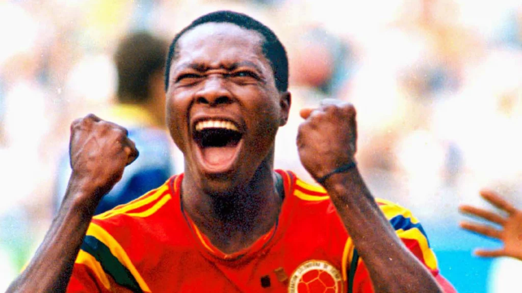 Los presagios de una fotografía / Crónica de José Clopatofsky sobre el día en que tomó la foto de Rincón celebrando su gol a Alemania en Italia 90 Los presagios de una fotografía / Crónica de José Clopatofsky sobre el día en que tomó la foto de Rincón celebrando su gol a Alemania en Italia 90