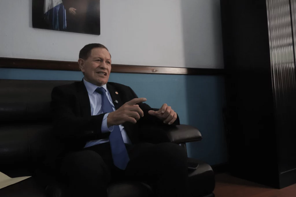 Luis Contreras: Congreso priorizará cumplir plazos en renovación de la justicia, leyes económicas y ajuste de presupuesto