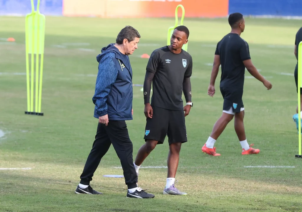 Luis Fernando Tena habla sobre lo que viene para la Selección de Guatemala en 2026