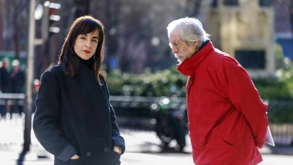 Marta Jiménez Serrano, la escritora que hará que hoy mismo revisa tu caldera para no morir intoxicado Marta Jiménez Serrano, la escritora que hará que hoy mismo revisa tu caldera para no morir intoxicado