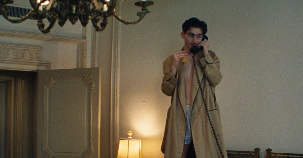 'Marty Supreme', una frenética e inteligente crítica a los aires de grandeza de EEUU con un soberbio Timothée Chalamet