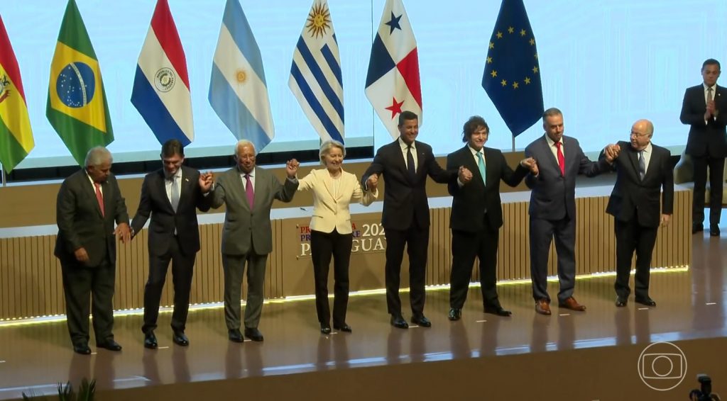 Mercosul e União Europeia assinam acordo de livre comércio no Paraguay