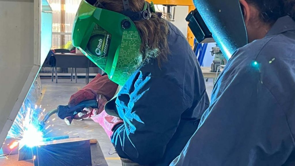 Metalurgia en crisis: producción -7,1%, empleo en baja y capacidad instalada al 44% en diciembre