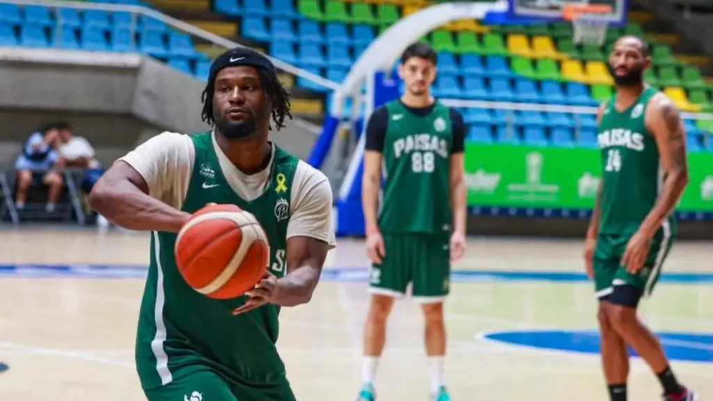 Michael Miles, el ex-NBA con Houston y Dallas que reforzará a Paisas en la Liga de Campeones de baloncesto