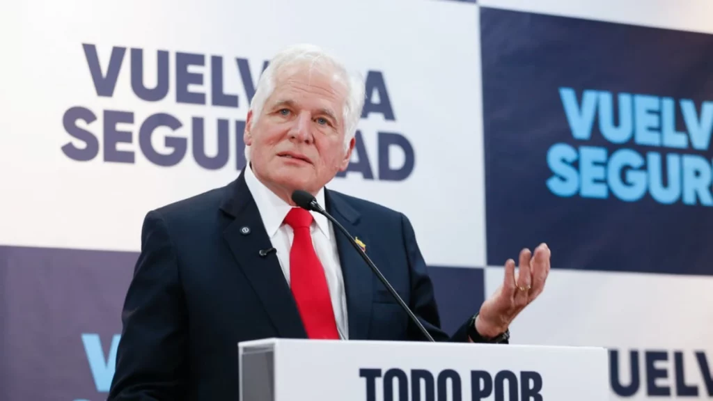 Miguel Uribe Londoño anuncia que vuelve a la arena política y lanza críticas al Centro Democrático: 'Lamentable abandono'