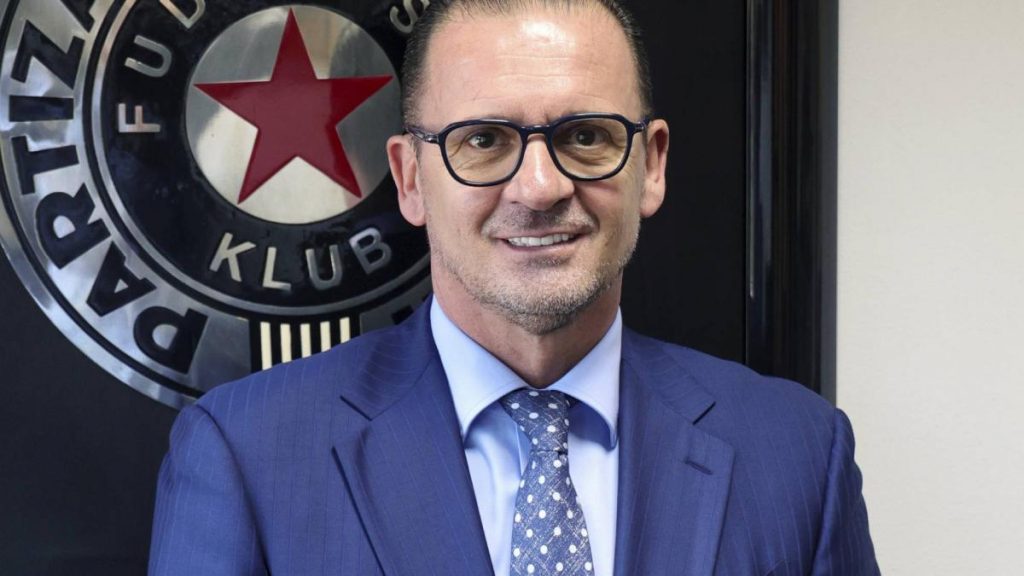 Mijatovic señala el mal que debe arreglar el vestuario del Madrid para evitar tener "muchos problemas"