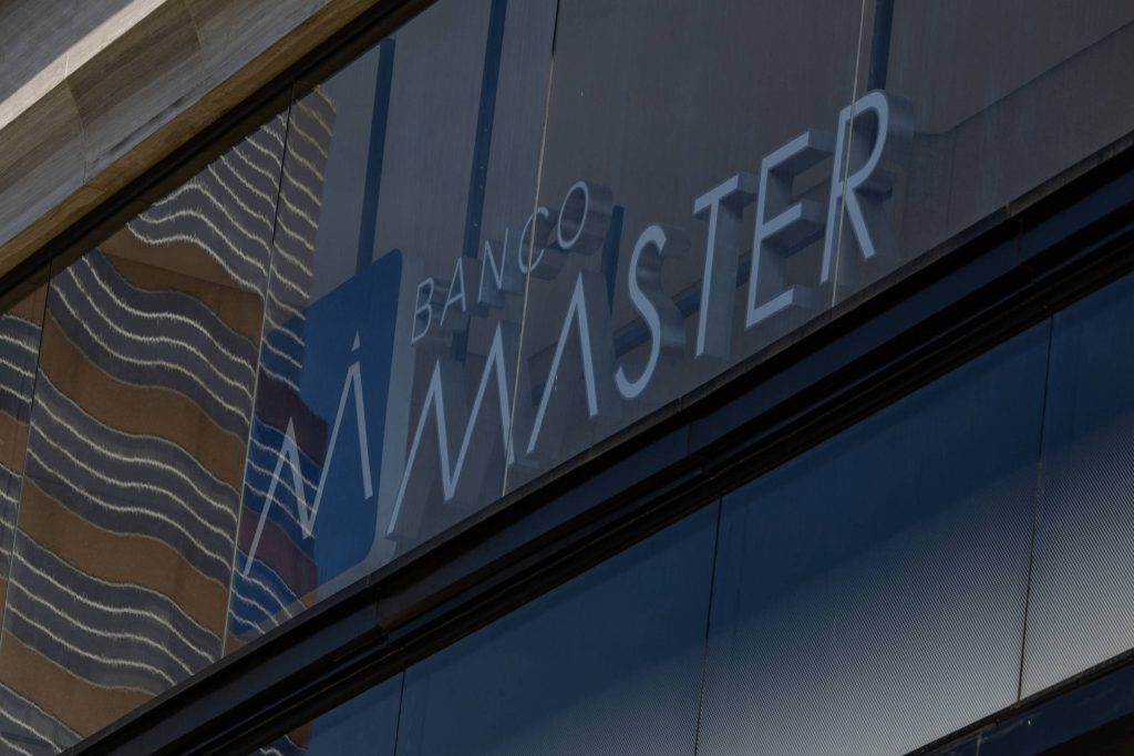 Mudança no FGC facilita la compra de bancos en dificultades - 23/01/2026 - Economía