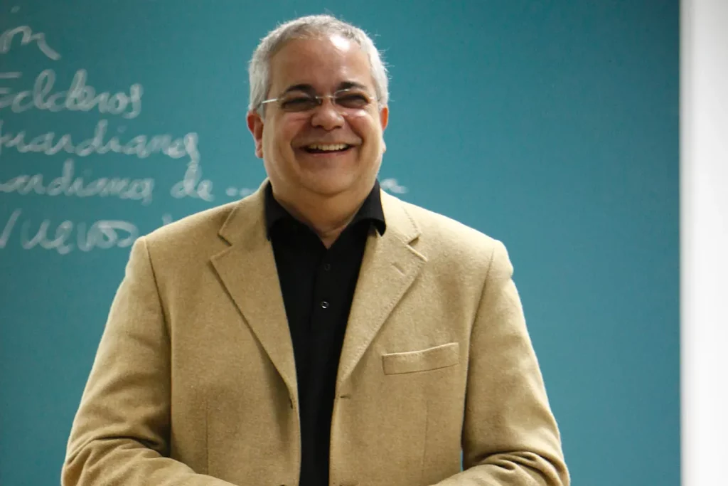 Muere el periodista taurino Miguel Ángel Moncholi a los 70 años