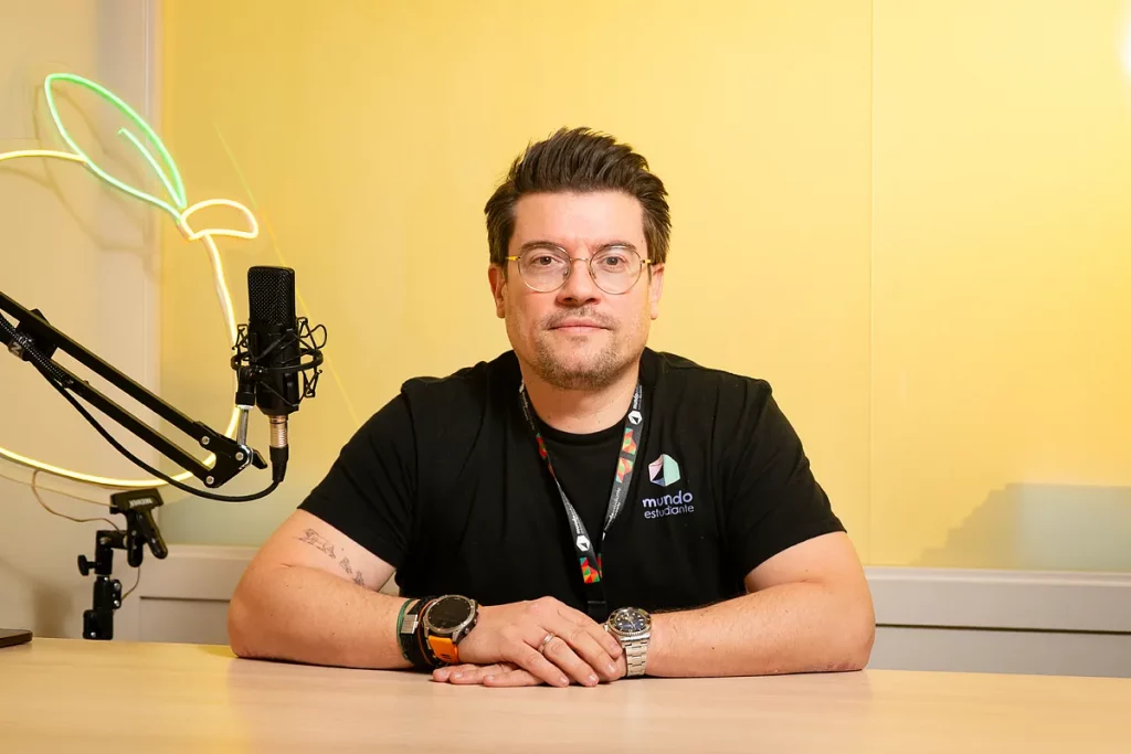 Mundoestudiante o el milagro de la abundancia premium: aprender con muchos como si estuvieses solo ante el profesor Mundoestudiante o el milagro de la abundancia premium: aprender con muchos como si estuvieses solo ante el profesor